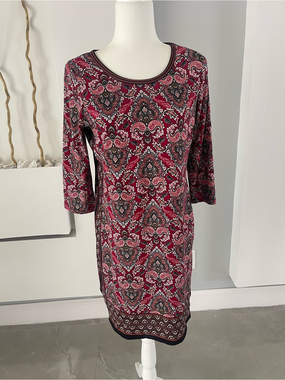 Max Studio Burgundy Pink Paisley Long Sleeve Shift Dress